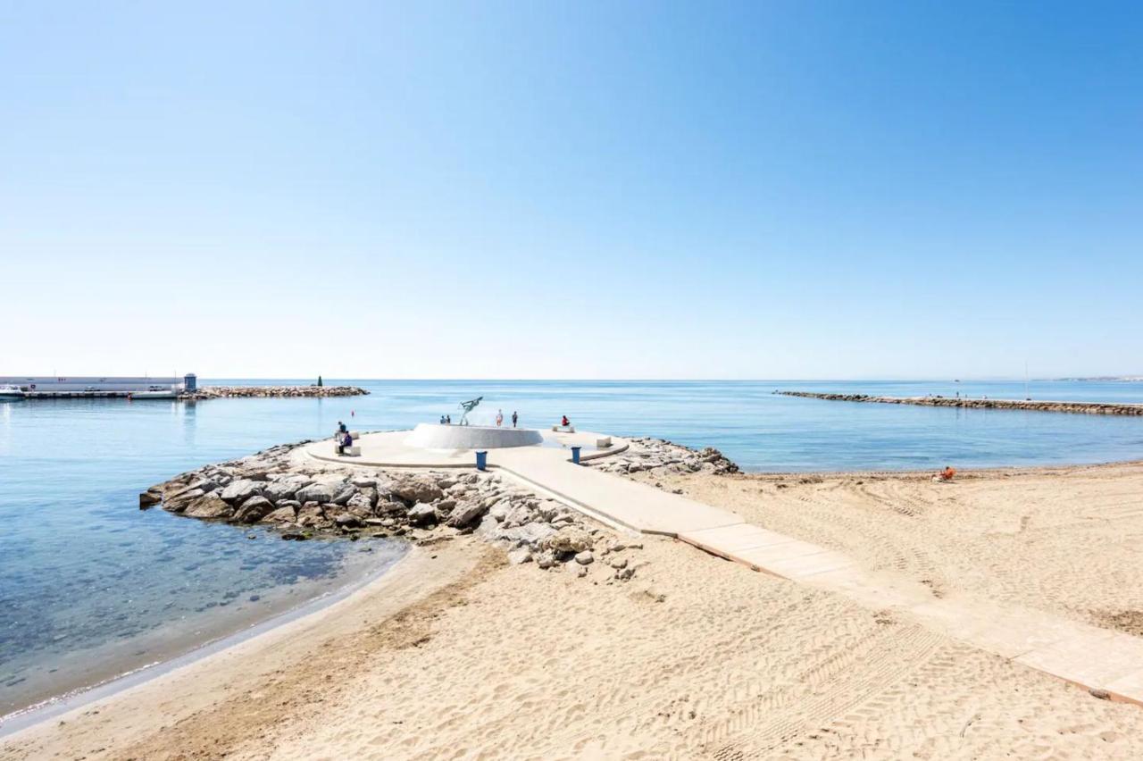 Beachfront Studio With Stunning Sea Views Марбелья Экстерьер фото